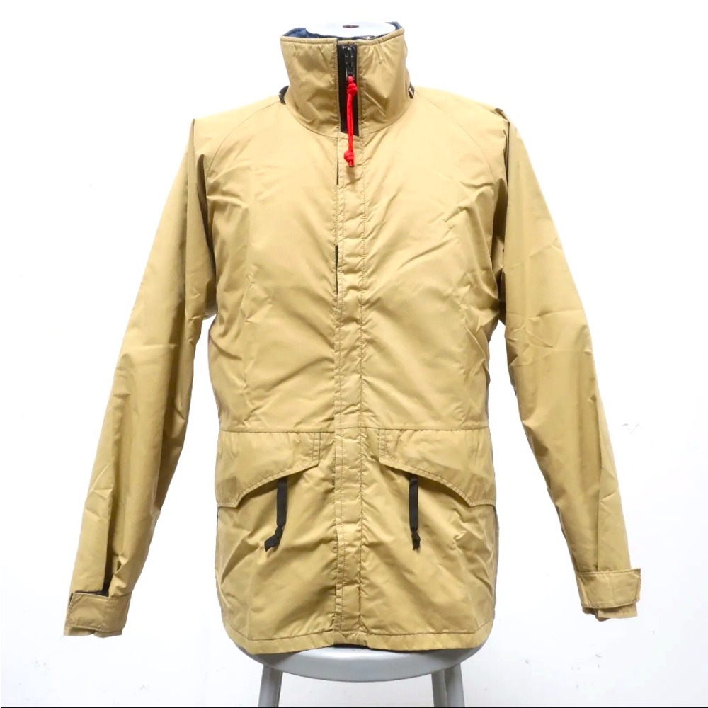 Vintage marmot mountain works jacket , gore tex, size medium man’s